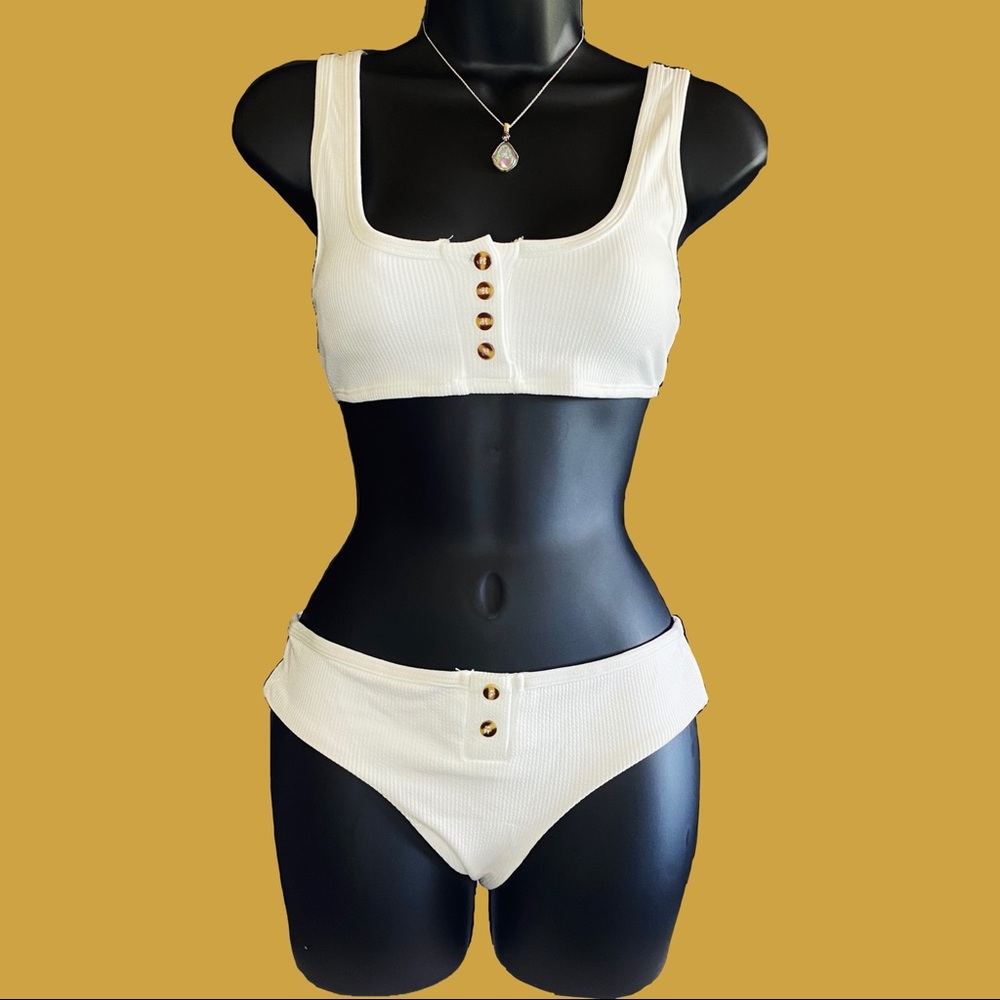 BRAND NEW FASHION 2 PEICE BIKINI SET